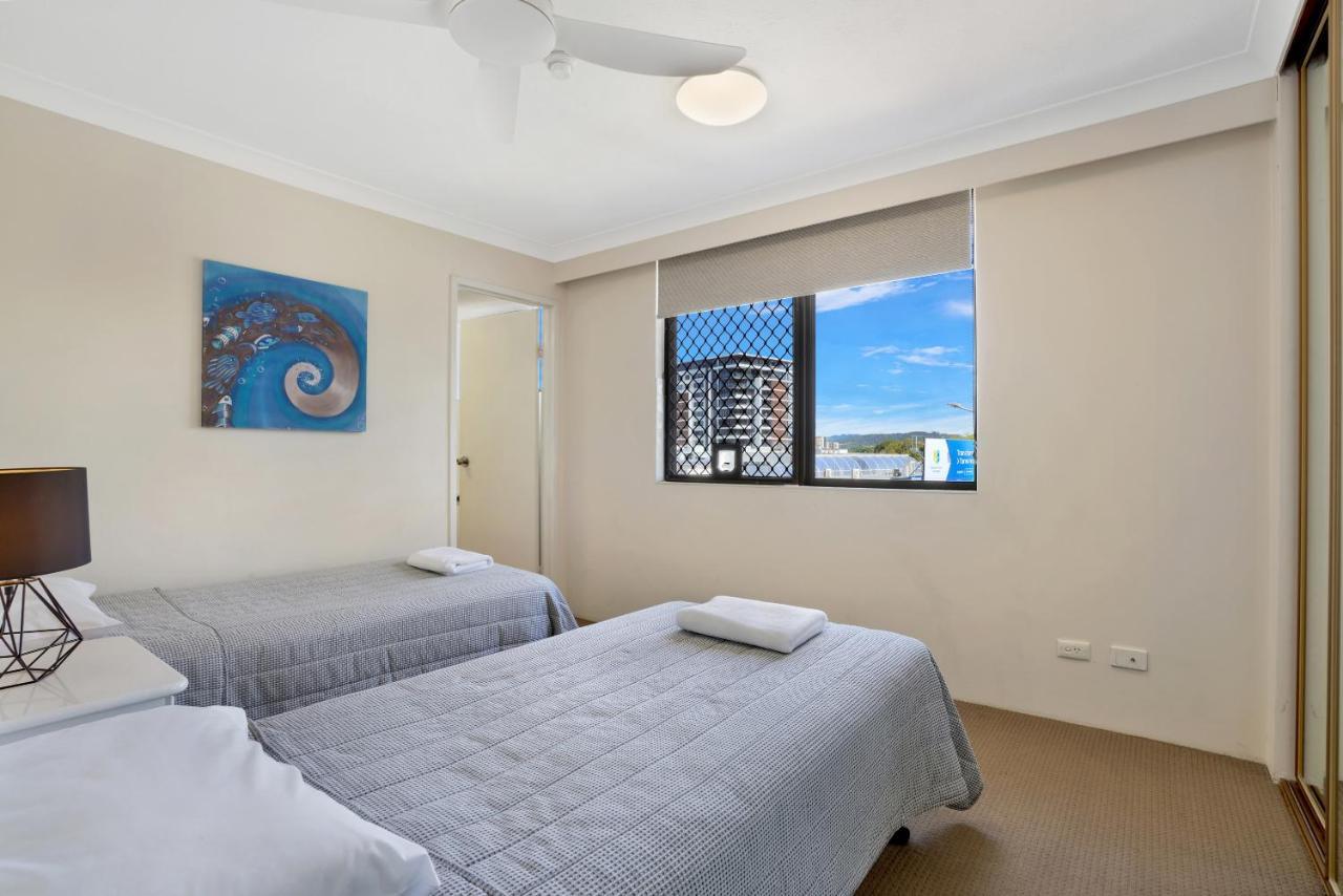 Beach Palms Holiday Apartments 골드코스트 외부 사진