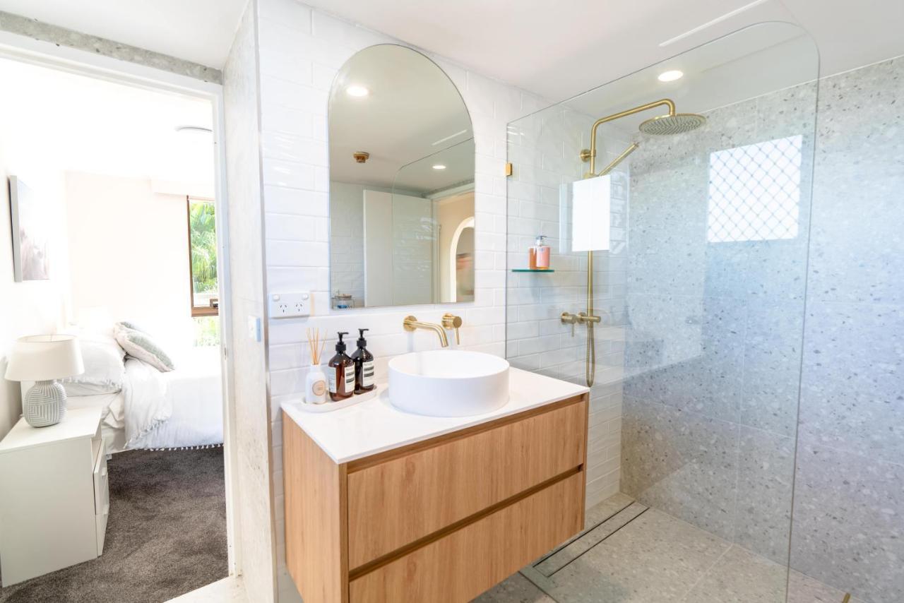 Beach Palms Holiday Apartments 골드코스트 외부 사진