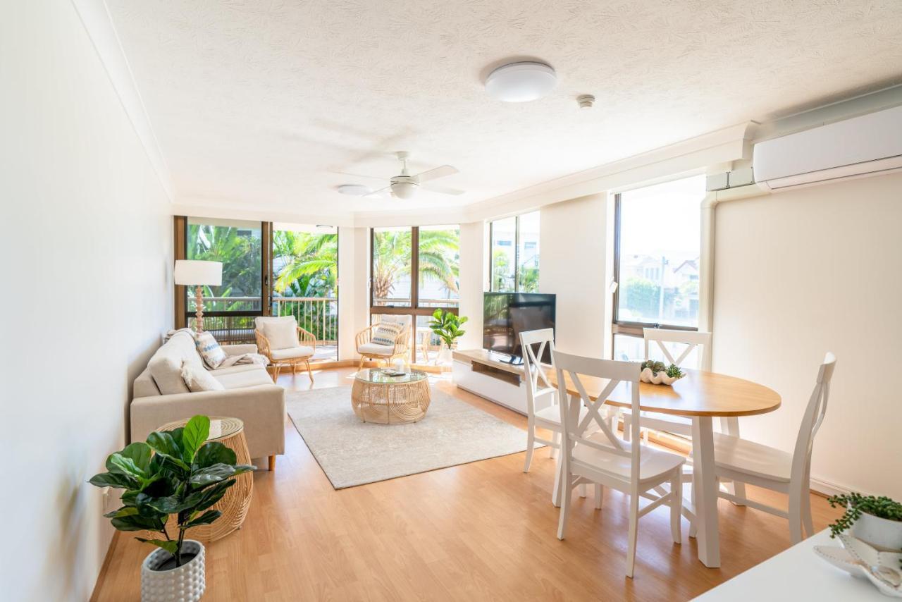 Beach Palms Holiday Apartments 골드코스트 외부 사진