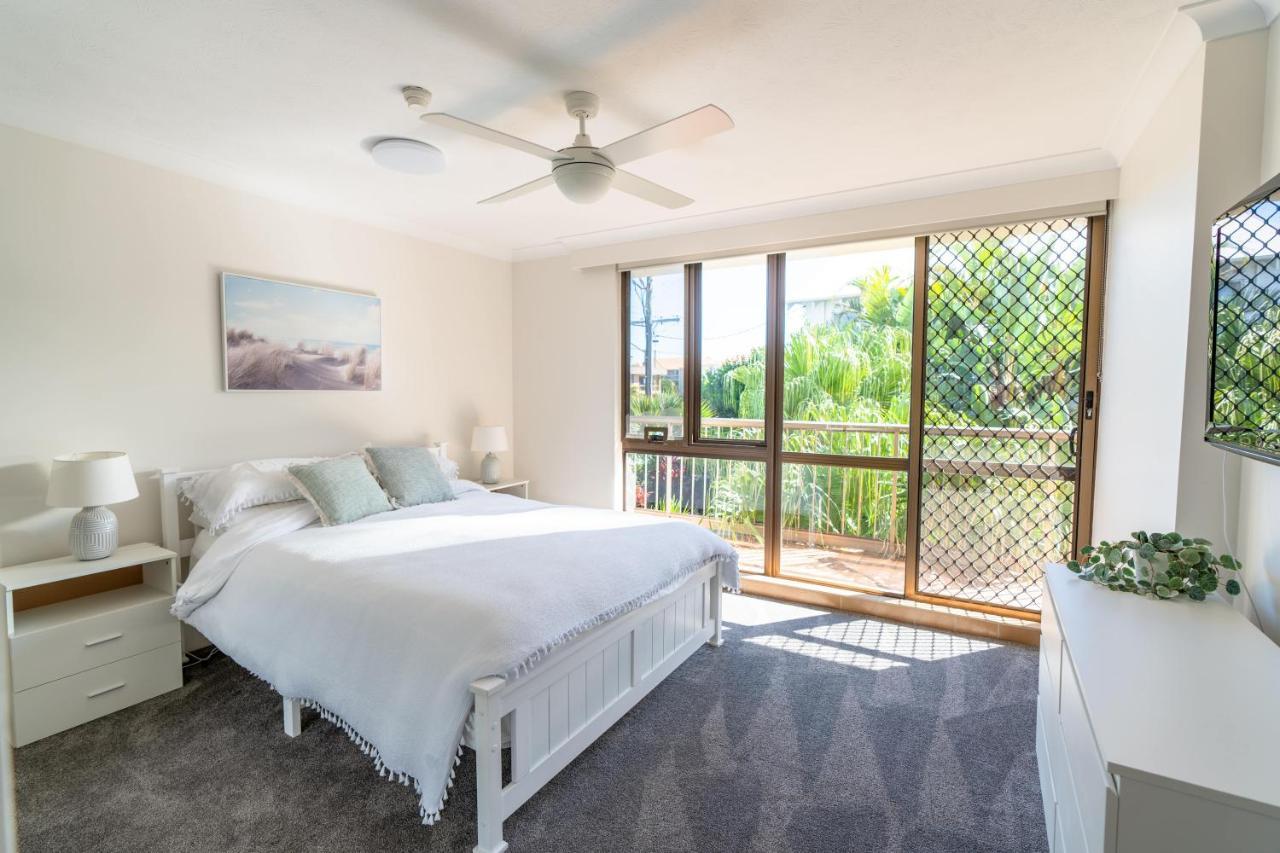 Beach Palms Holiday Apartments 골드코스트 외부 사진
